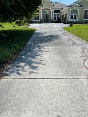 Before & After Residential Pressure Washing in Sarasota, FL (2)