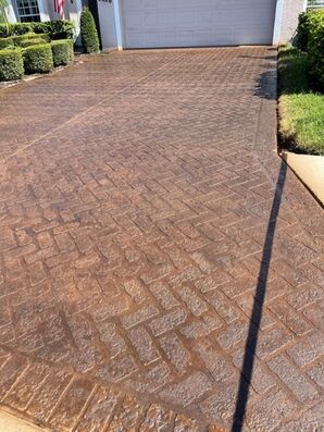 Driveway Pressure Washing in Brandon, Fl (2)