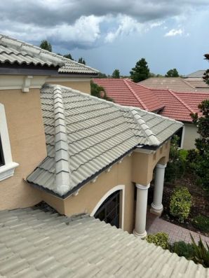 Before & After Roof Cleaning in Sarasota, FL (8)